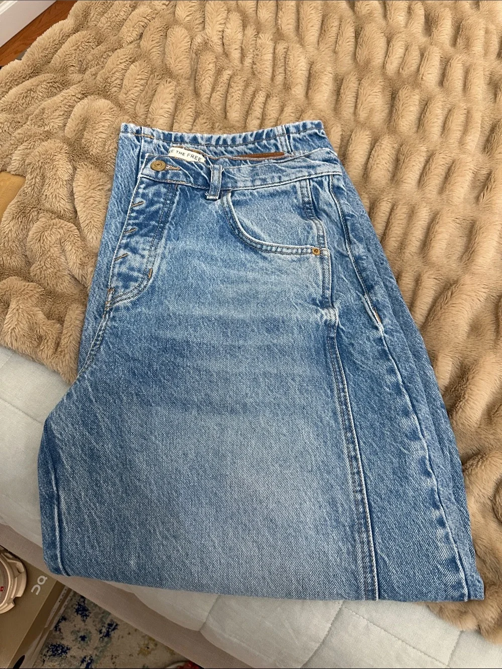 NWT… Free people barrel jeans - Picture 10 of 14